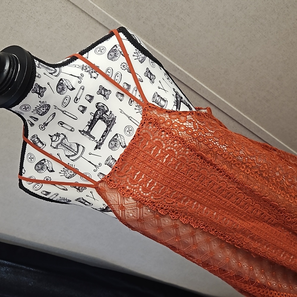 🧡 Beautiful Sleeveless Dress With Built In Slip Francesca's Women's Large